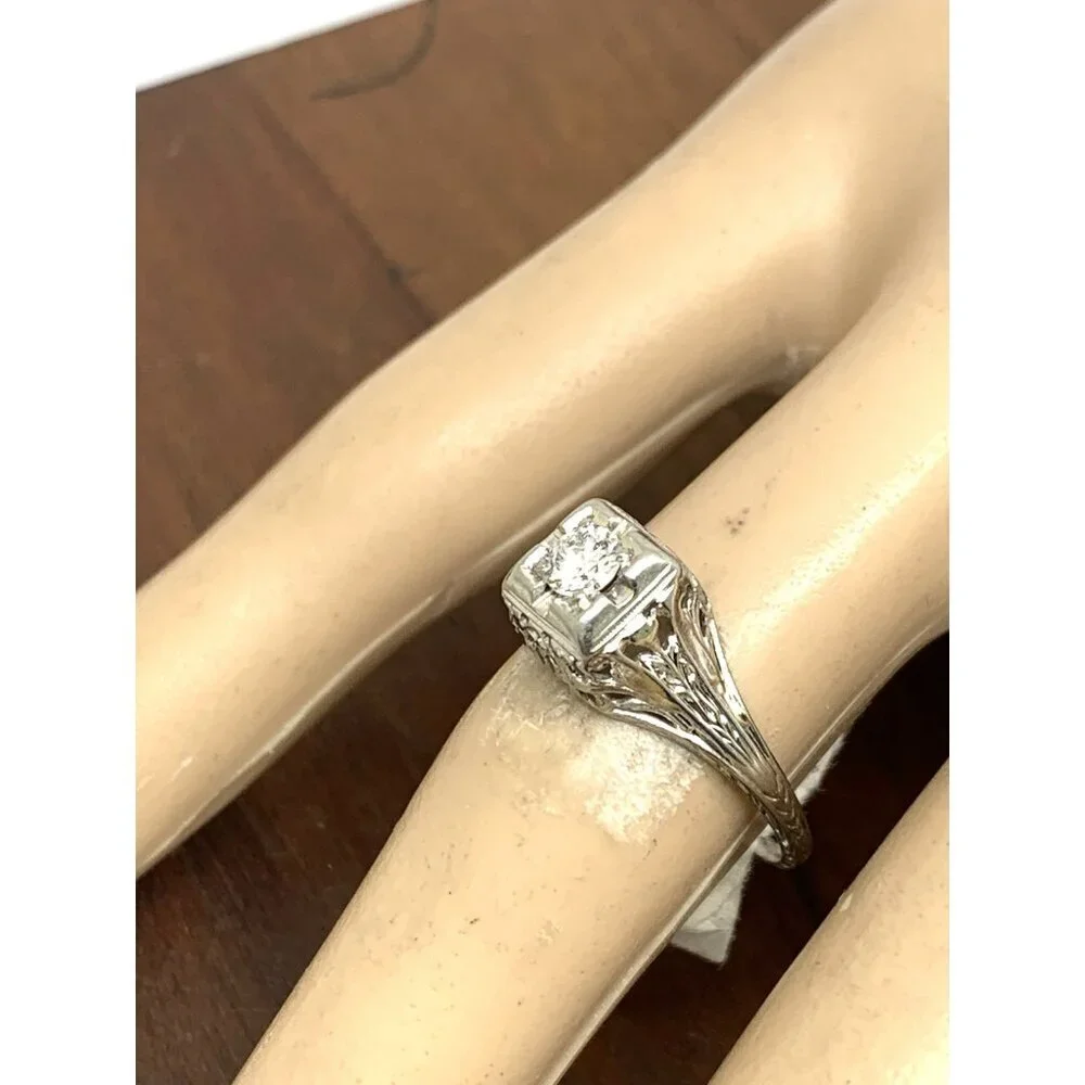 18k White Gold Filigree Diamond Ring 0.25 Carat Antique Estate Jewelry Size 7